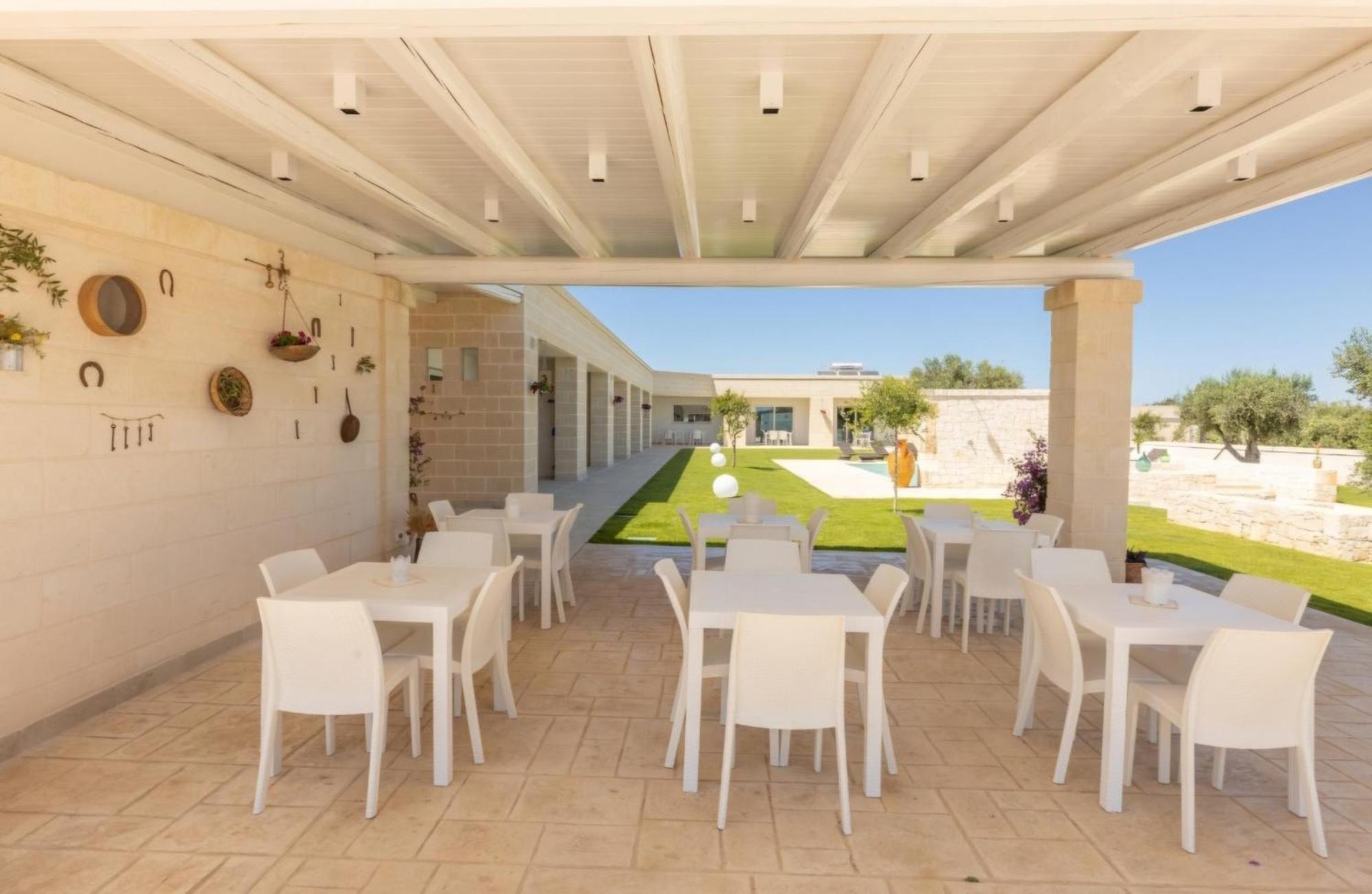 Tenuta Sante Serranova Luaran gambar